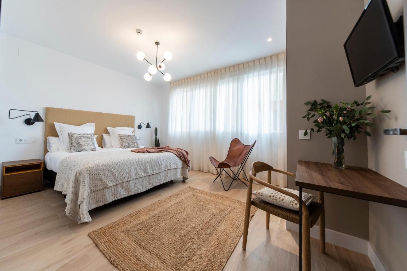 Real Segovia Apartments By Recordis Hotels Buitenkant foto